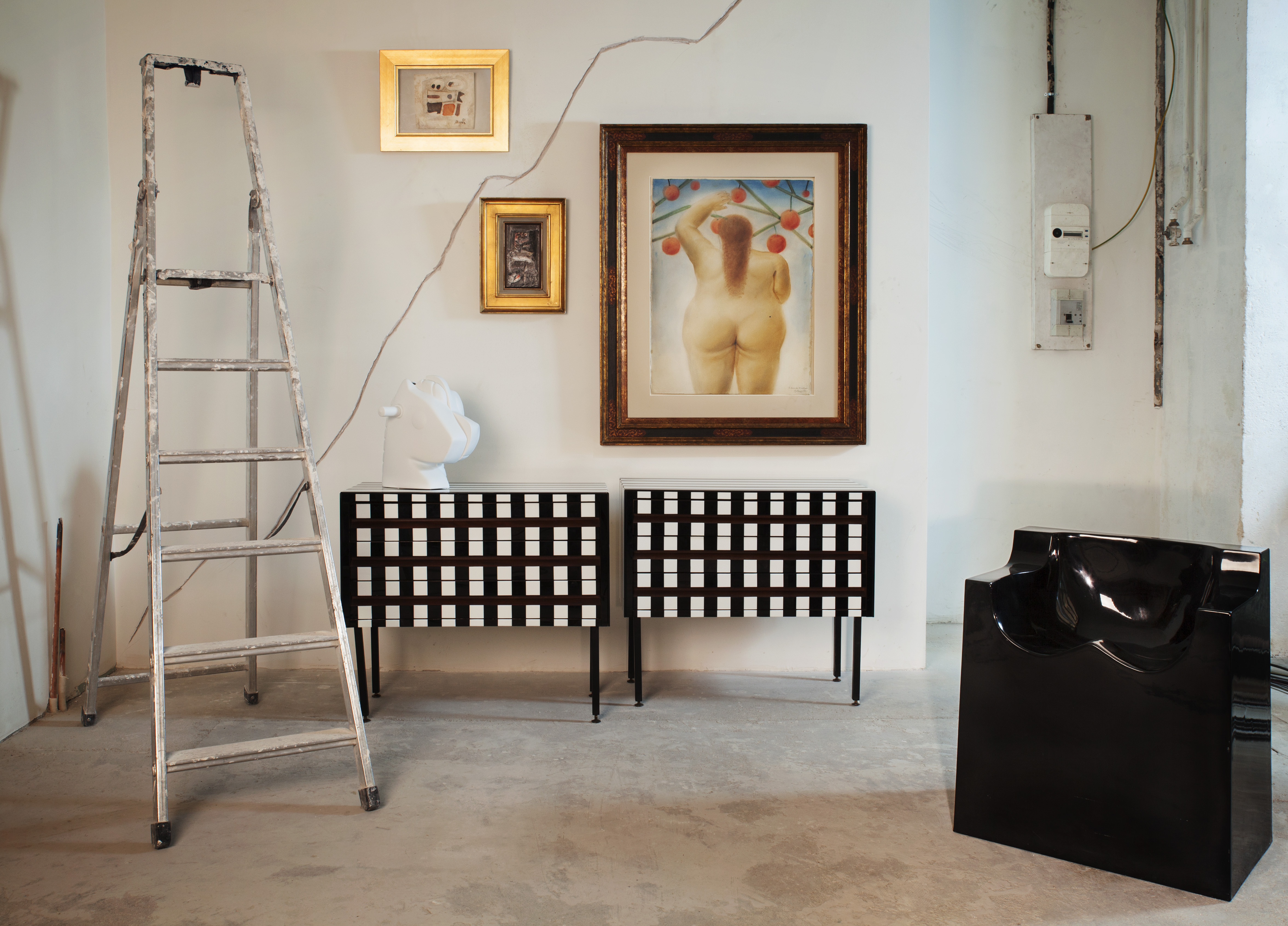 Roy ADZAK (1927-1988) Fauteuil fesses en ABS...