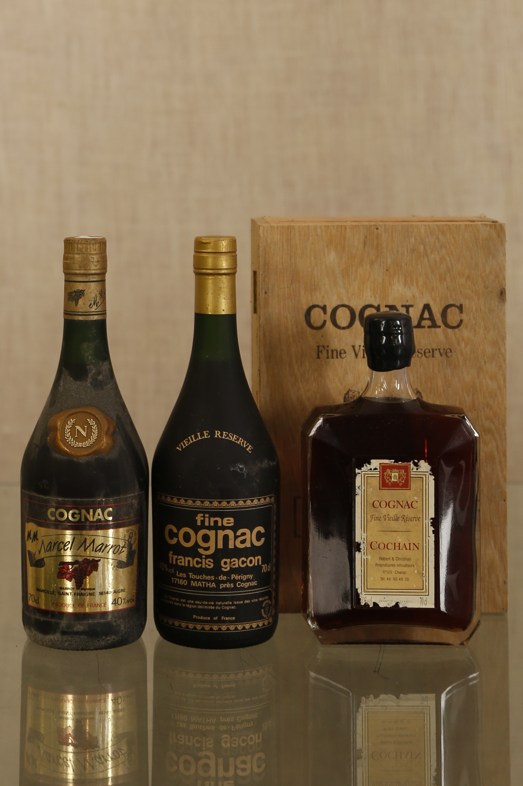 Ensemble de 3 bouteilles de Cognac