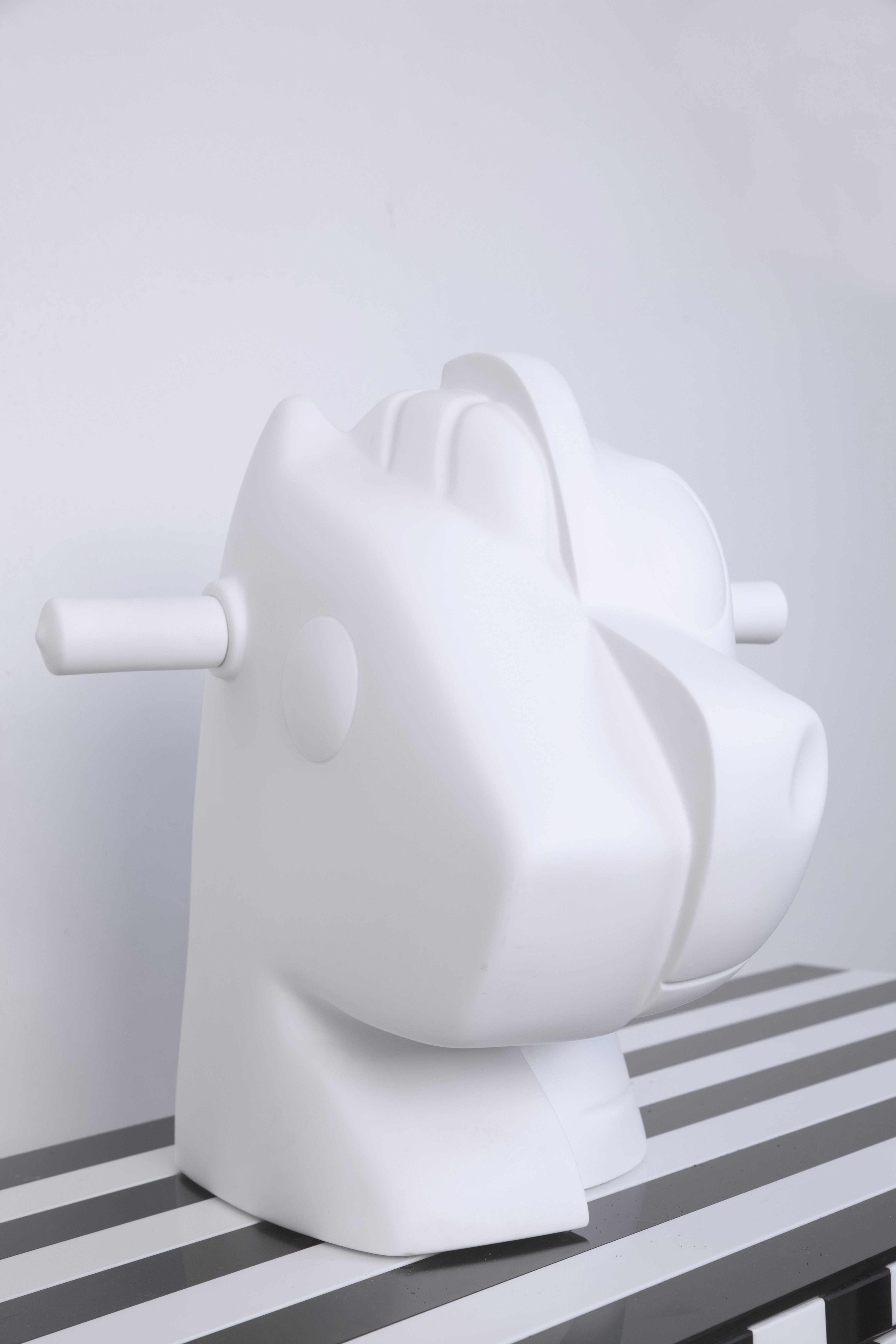 Jeff Koons (né en 1955) Split Rocker
