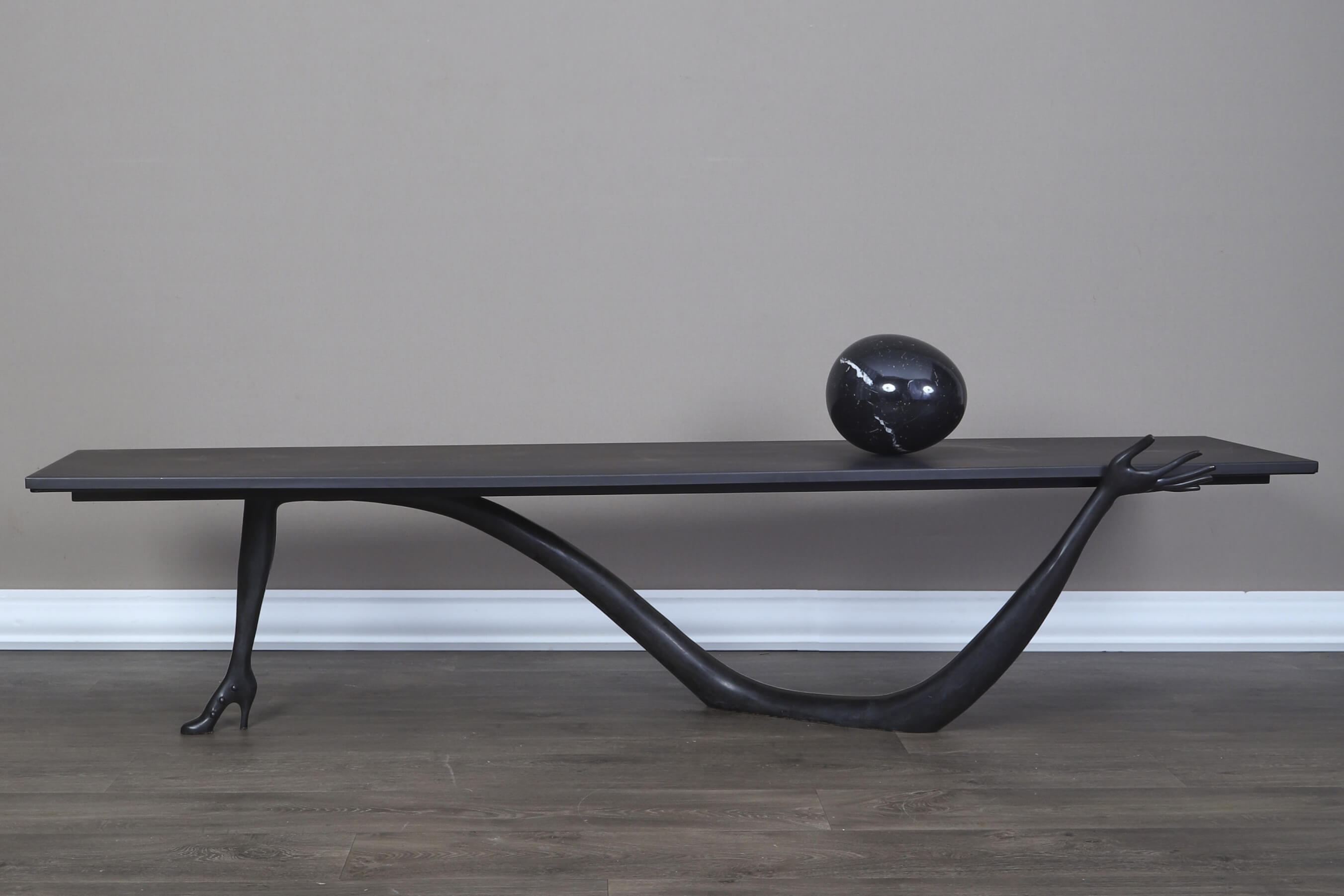 D’après Salvador Dalí (1904-1989) Table basse...