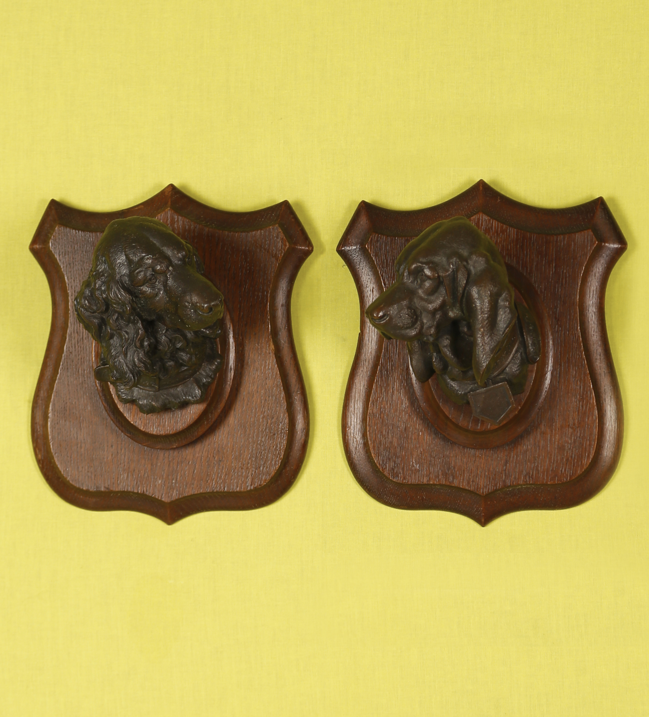 Prosper Lecourtier (1854-1924/25) Paire de sujets