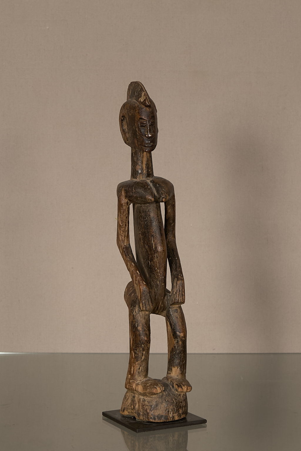 Statuette féminine