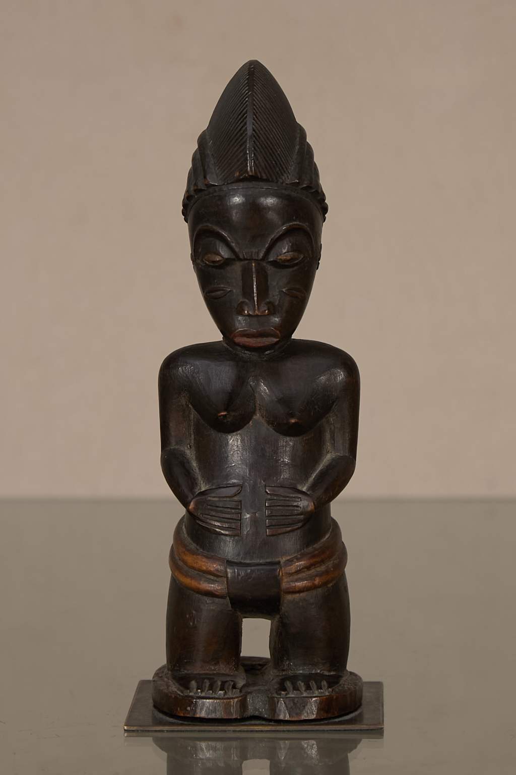 Statuette féminine