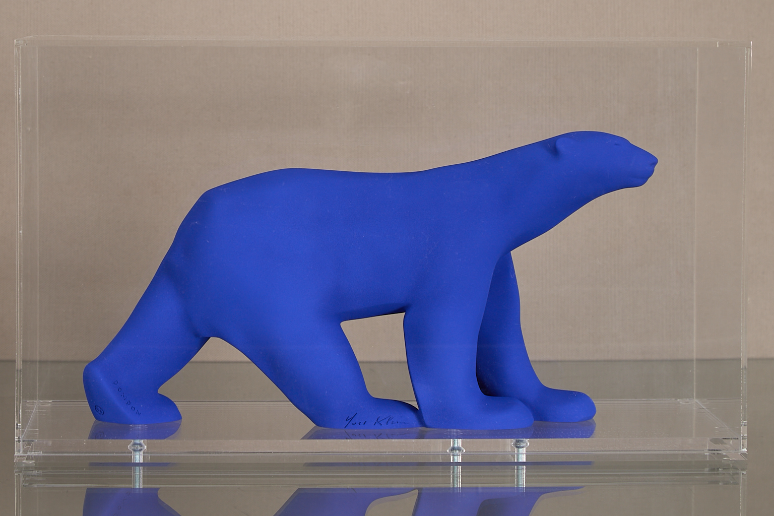 D'après Yves Klein (1928-1962) et François Pompon (1855-1933)