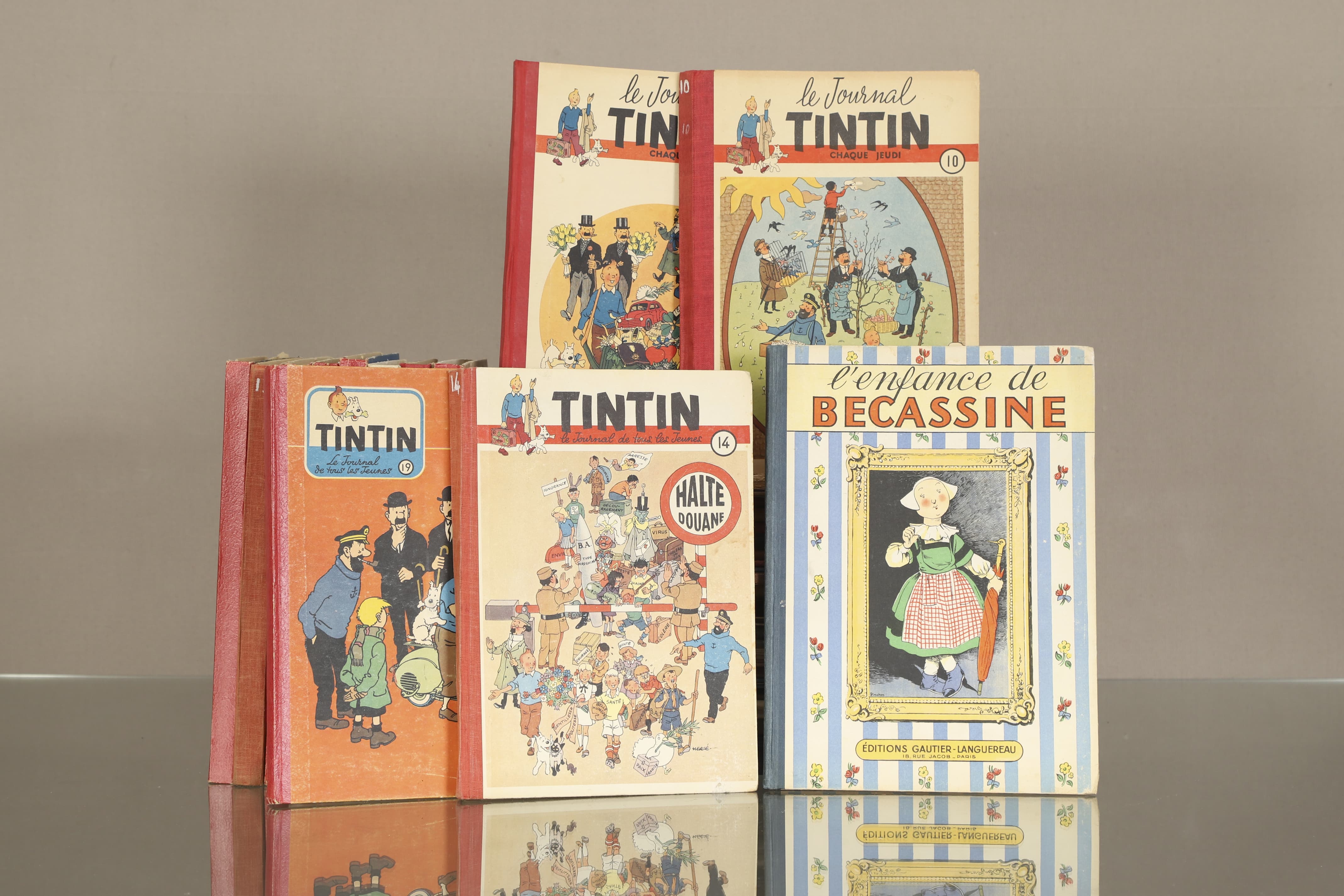 Ensemble d'une trentaine de bandes dessinées et livres illustrés