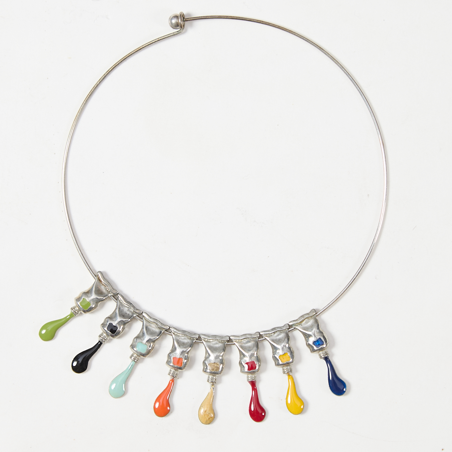 Collier rigide