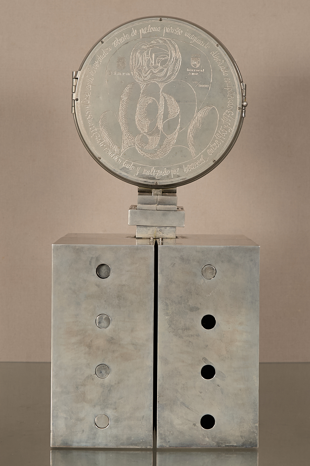 Paloma Box, hommage à Paloma Picasso