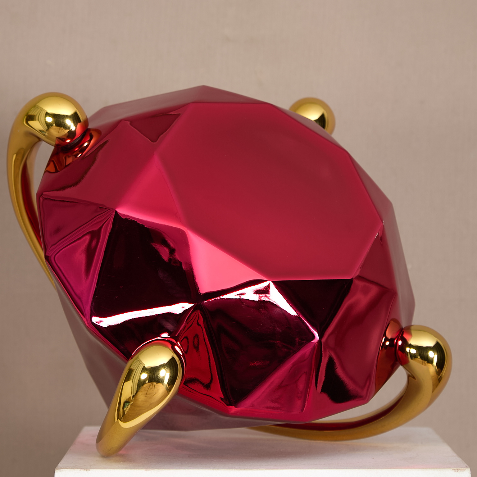 Jeff Koons (né en 1955) pour Bernardaud