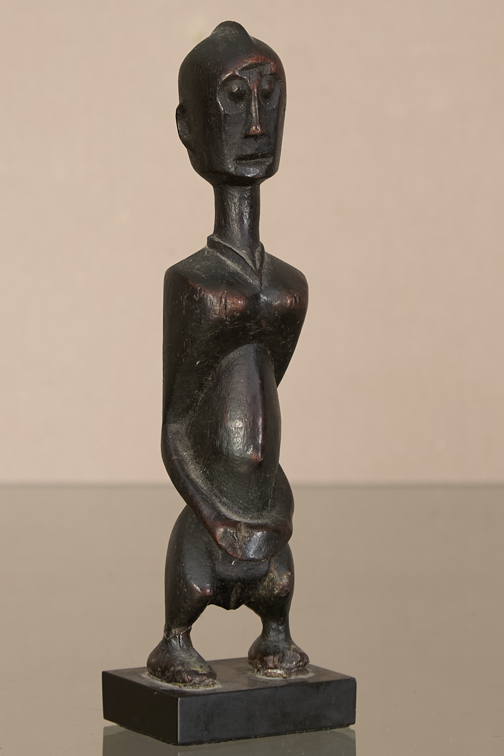 Statuette féminine