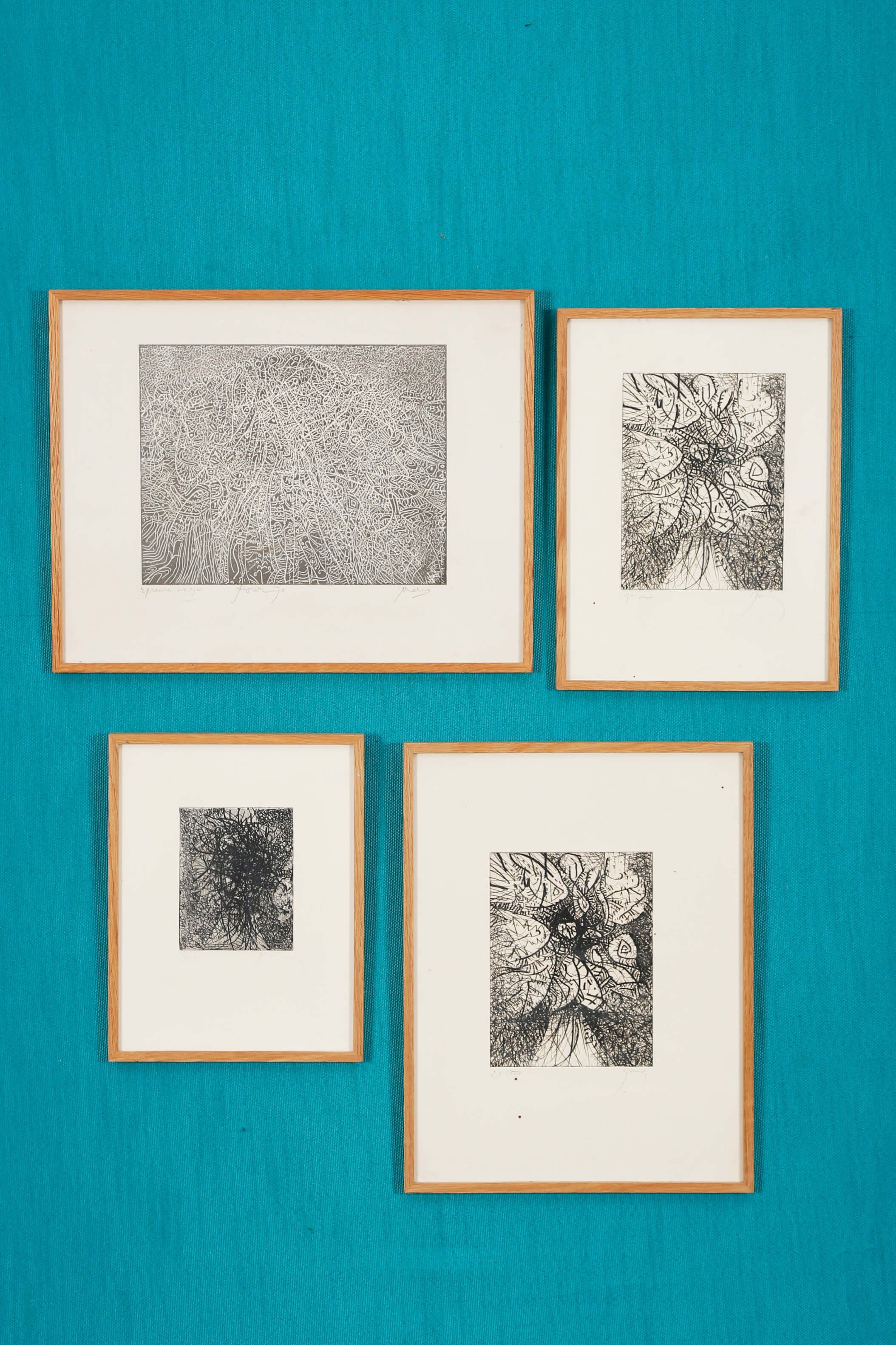 4 gravures