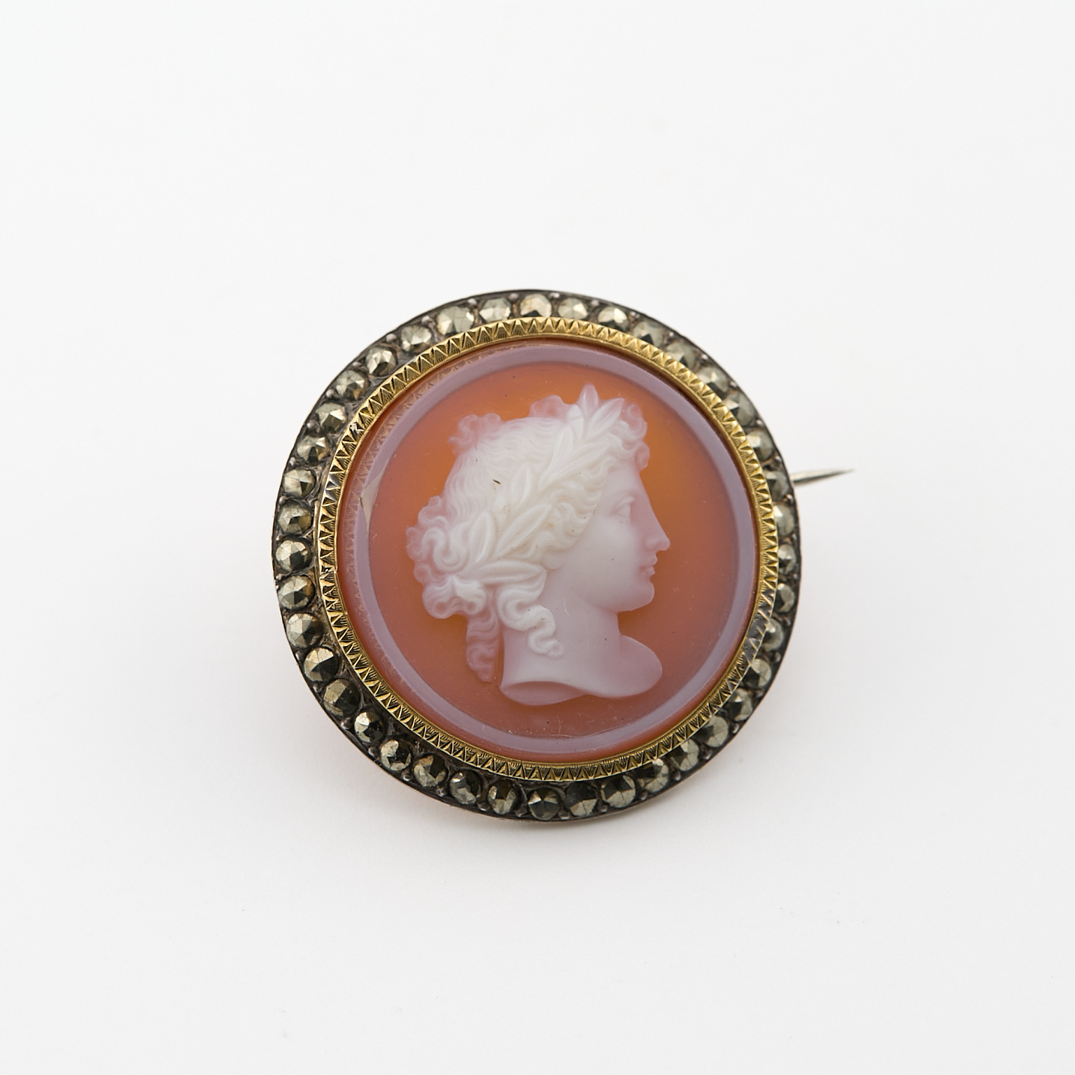 Broche camée