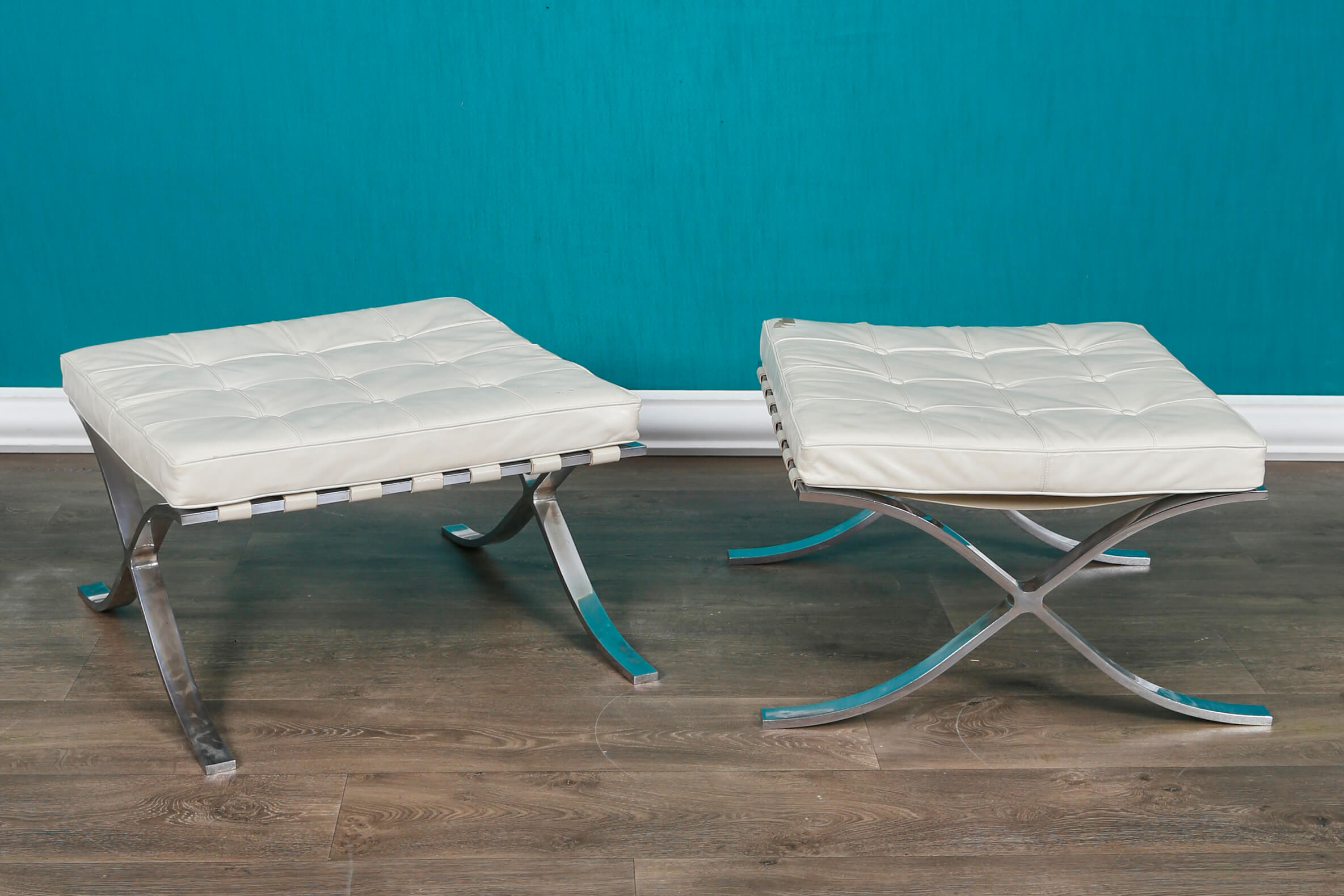 Paire de repose-pieds Barcelona