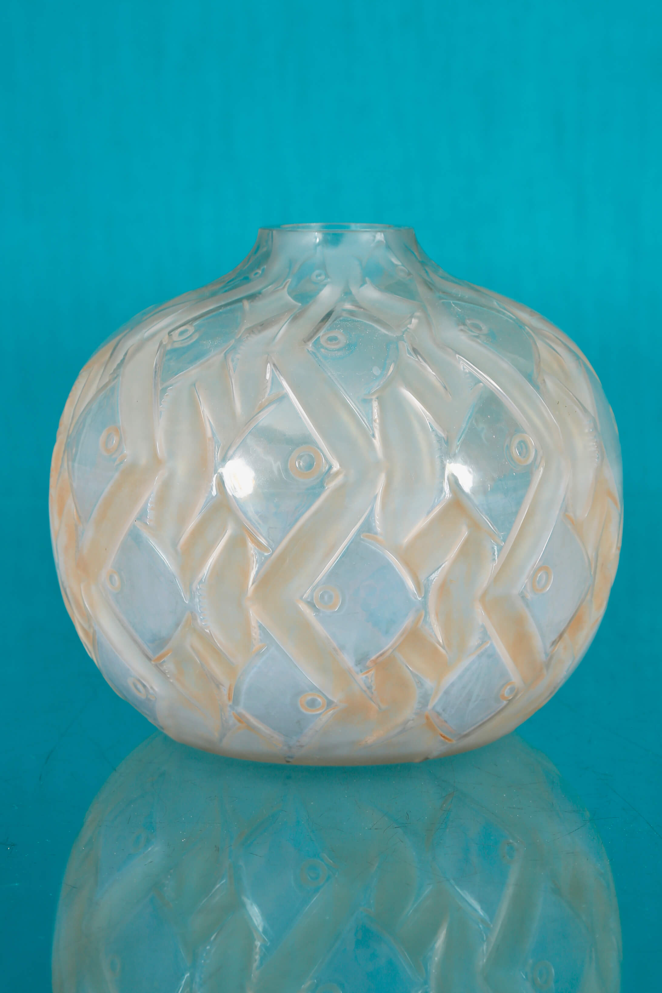 Vase boule, modèle Penthièvre