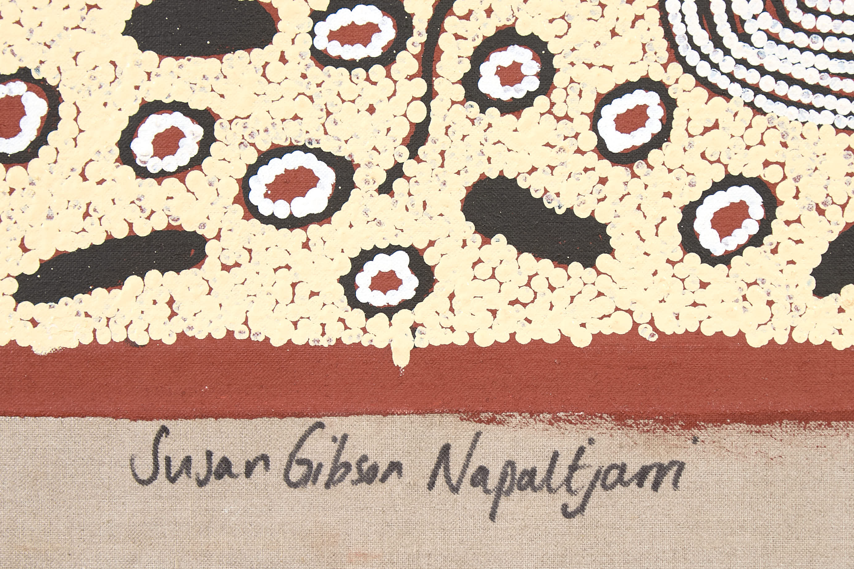 Susan Gibson Napaltarri (Pintupi) (née en 1968)