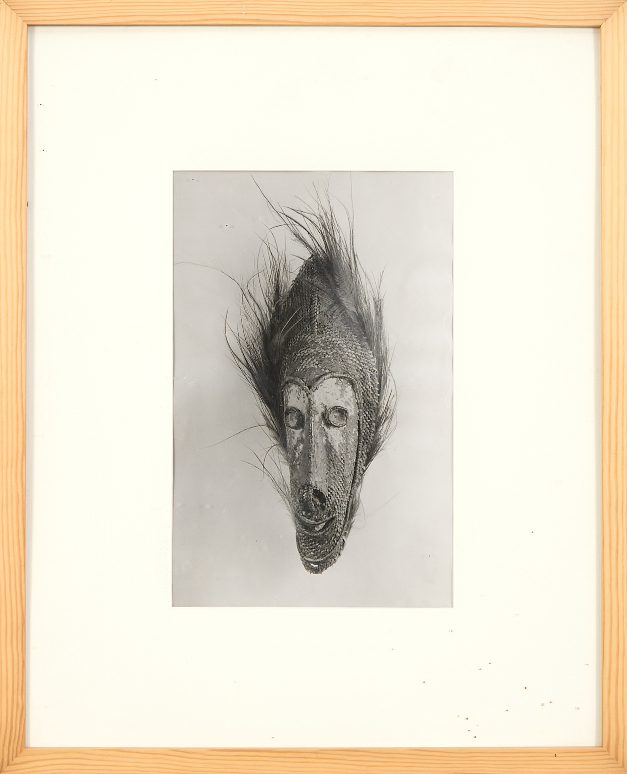 Emmanuel Sougez (1889-1972) Masque océanien...