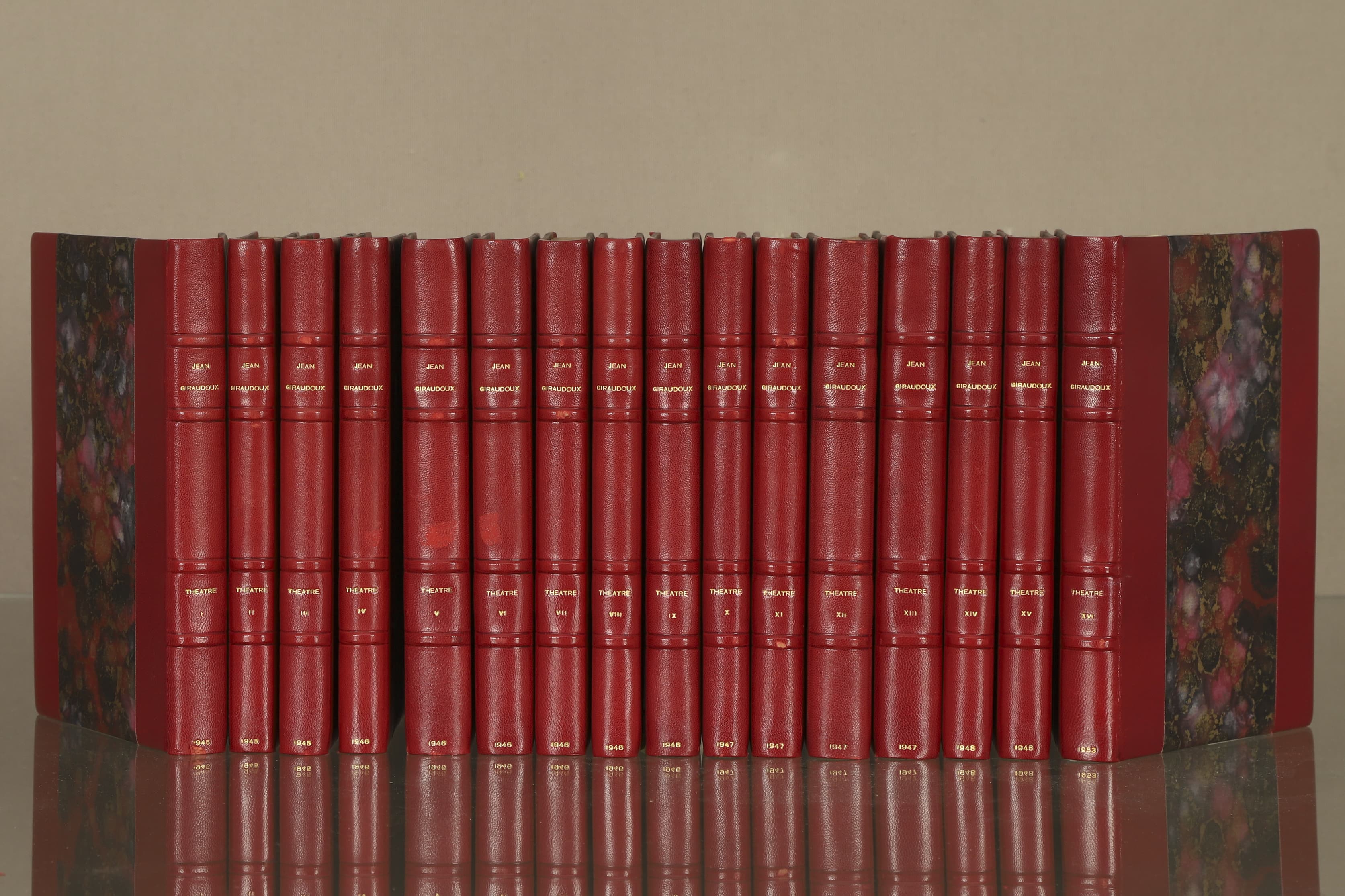 Le Théâtre complet. 16 volumes.