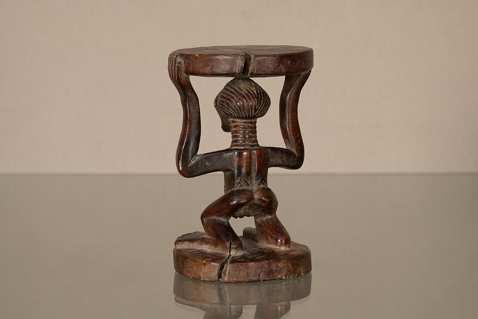 République Démocratique du Congo, aire culturelle Songye au contact des traditions Luba et Hemba.