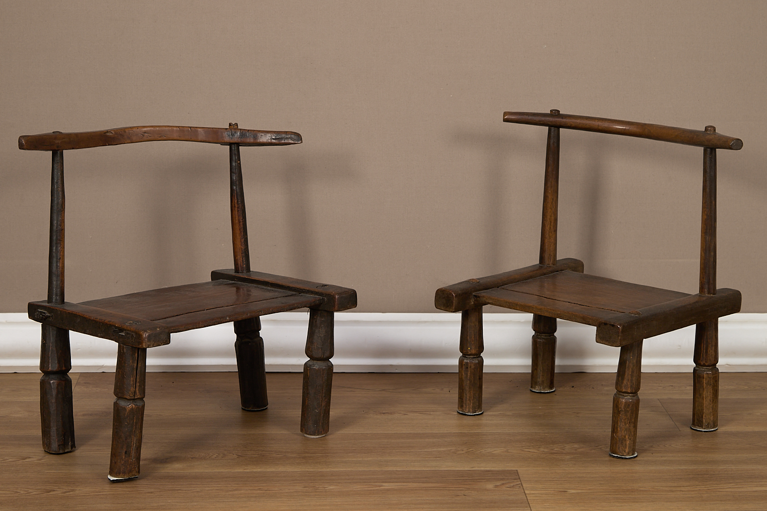 Suite de 2 tabourets