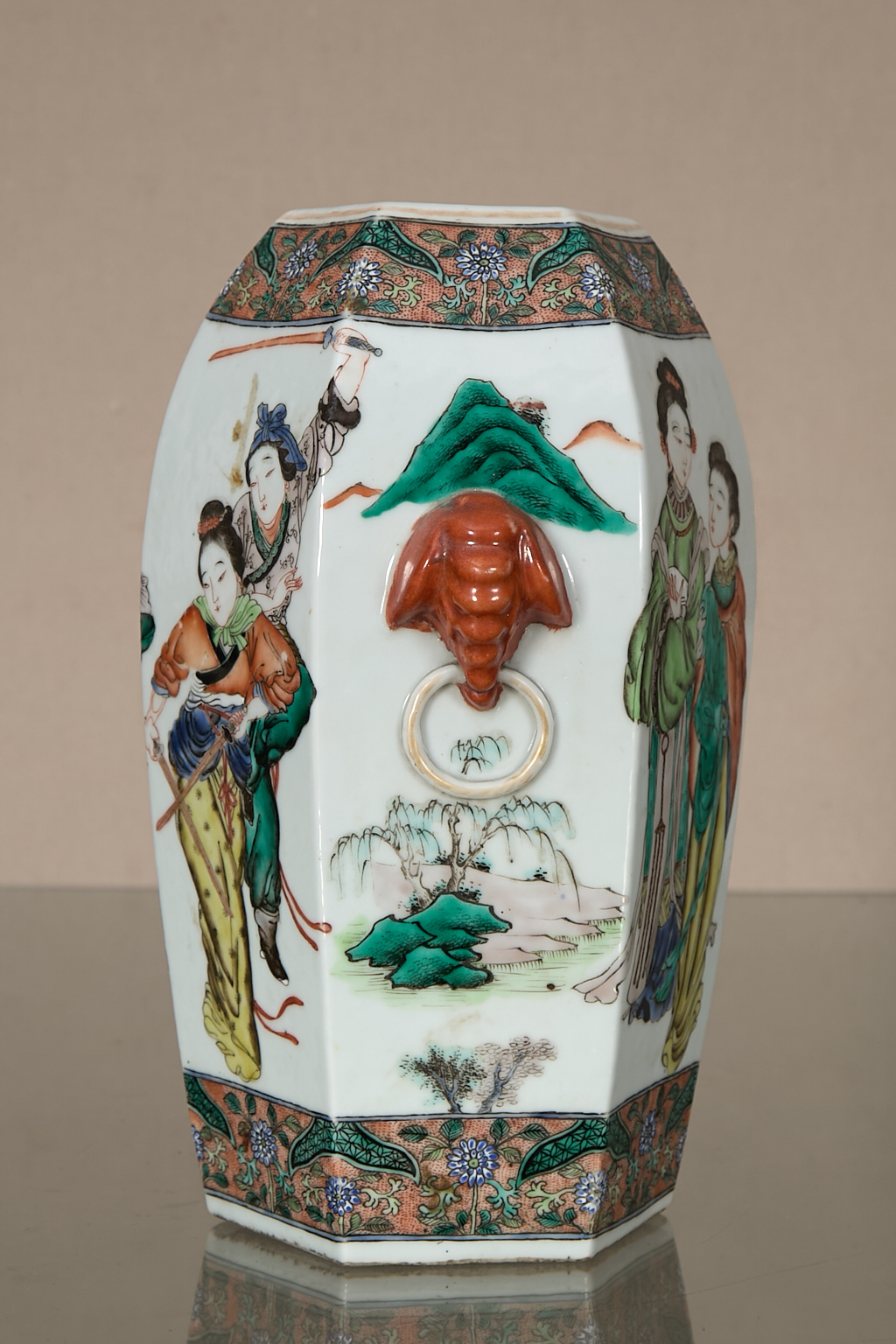 Vase hexagonal