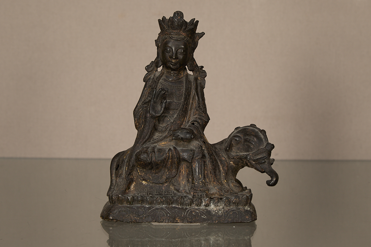 Guanyin sur un éléphant