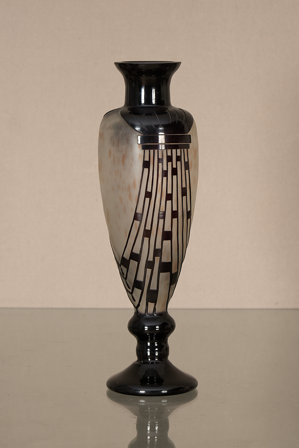 Charles Schneider (1881-1953) dit Charder, Le Verre Français