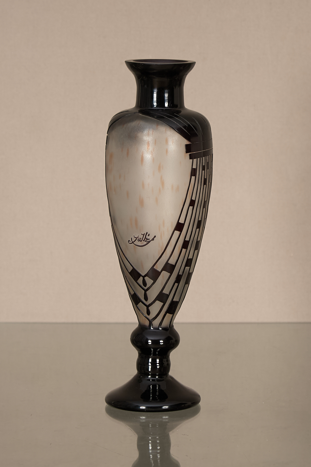 Charles Schneider (1881-1953) dit Charder, Le Verre Français