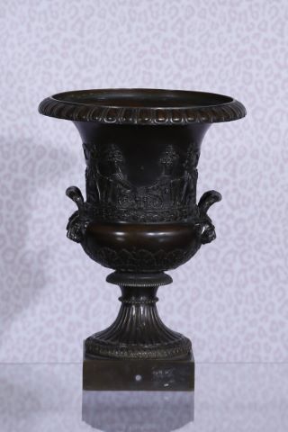 Vase Médicis