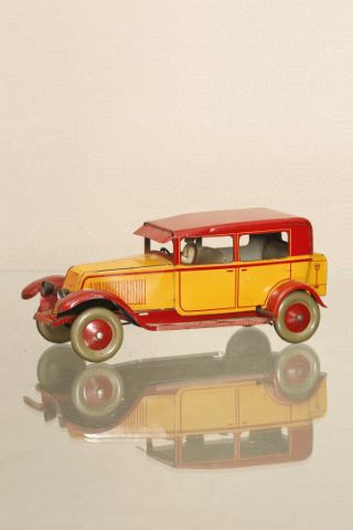 Conduite intérieure Renault 7384