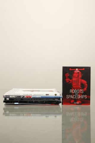 Ensemble de 8 livres sur les jouets