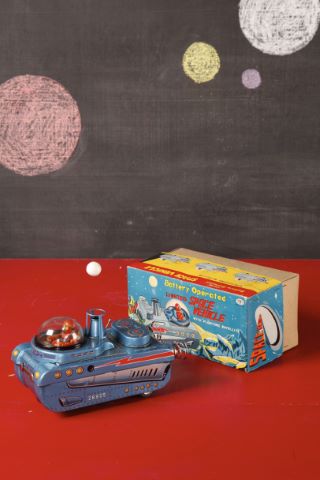 Lighted space tank vehicule