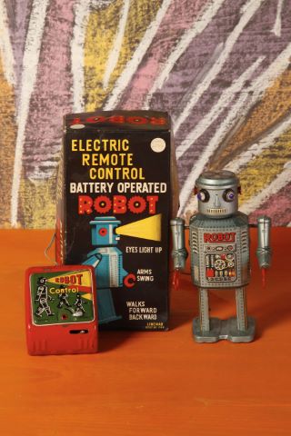 Robot