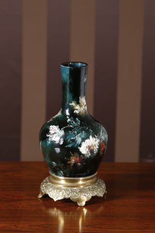 Montigny sur Loing Vase