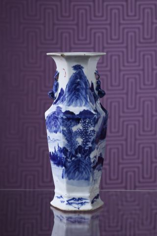 Vase hexagonal