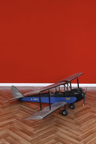 Maquette de Biplan De Havilland DH60G Gipsy Moth. G-AAVJ