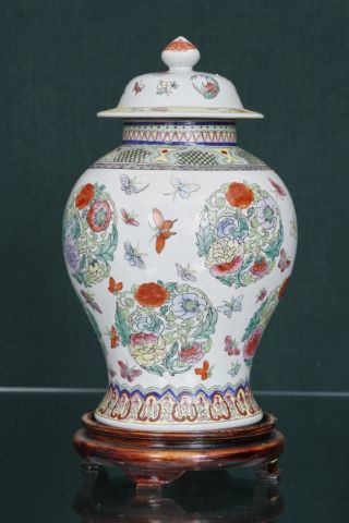 Chine Potiche couverte