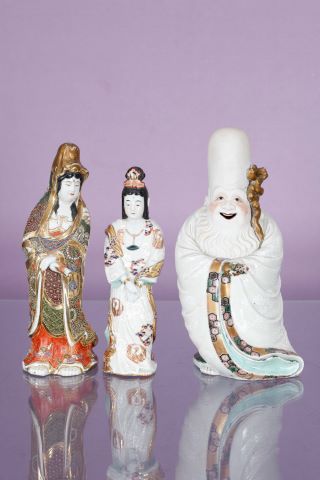 2 guanyin et 1 bouddha
