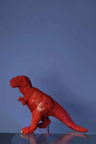 Jianguo Sui (né en 1956) Made in China, dinosaure...