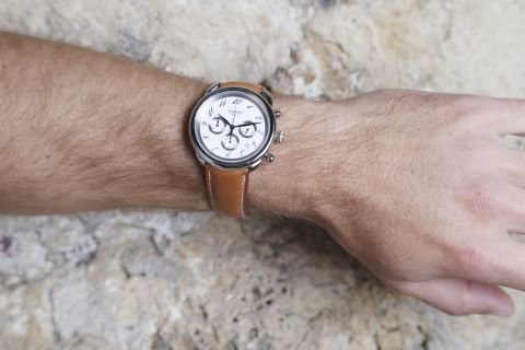 Hermès Paris Swiss made n° AR4.910a/2827147