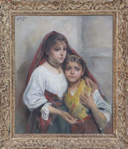 Deux jeunes filles en costume traditionnel