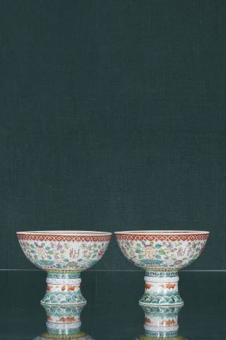 Paire de coupes
