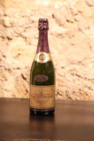 Veuve Clicquot Ponsardin, brut millésimé 1...
