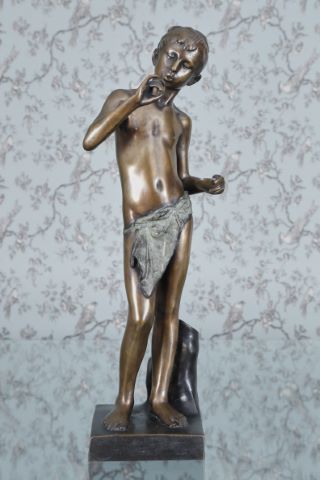 Garçon au pagne