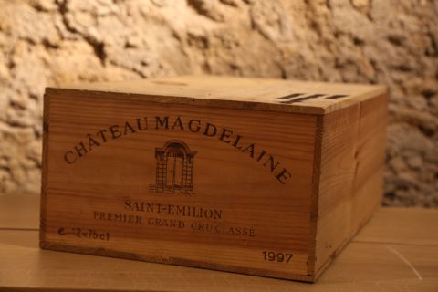 Château Magdelaine, Saint-Emilion 12 bouteilles...