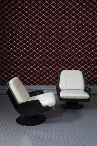 Paire de fauteuils «Nike-Auriga»