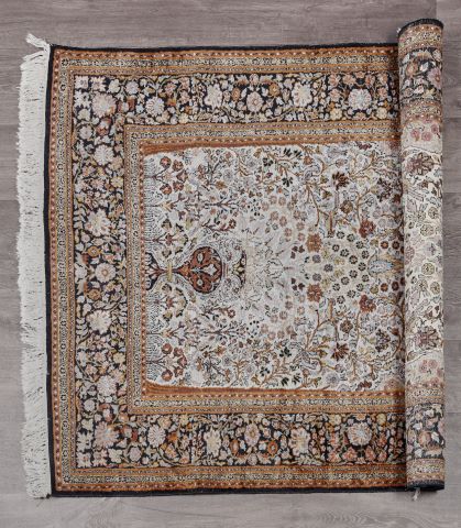 Inde, Cachemire Tapis noué