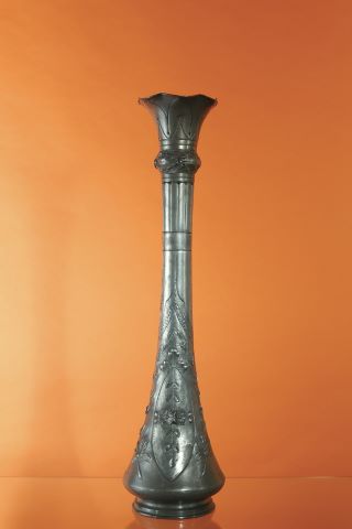 A. Villien Long vase