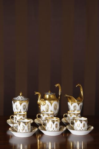 Partie de service en porcelaine