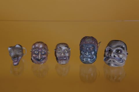 Ensemble de 5 masques miniatures