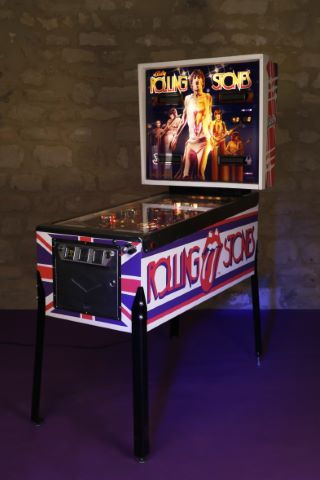 Flipper Rolling Stones