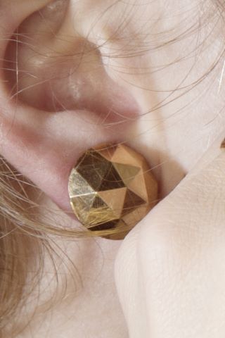 Paire de clous d’oreilles
